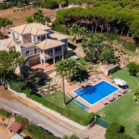 Luxuosa Moradia V5 Em Quarteira - Greice Homes Eksteriør bilde
