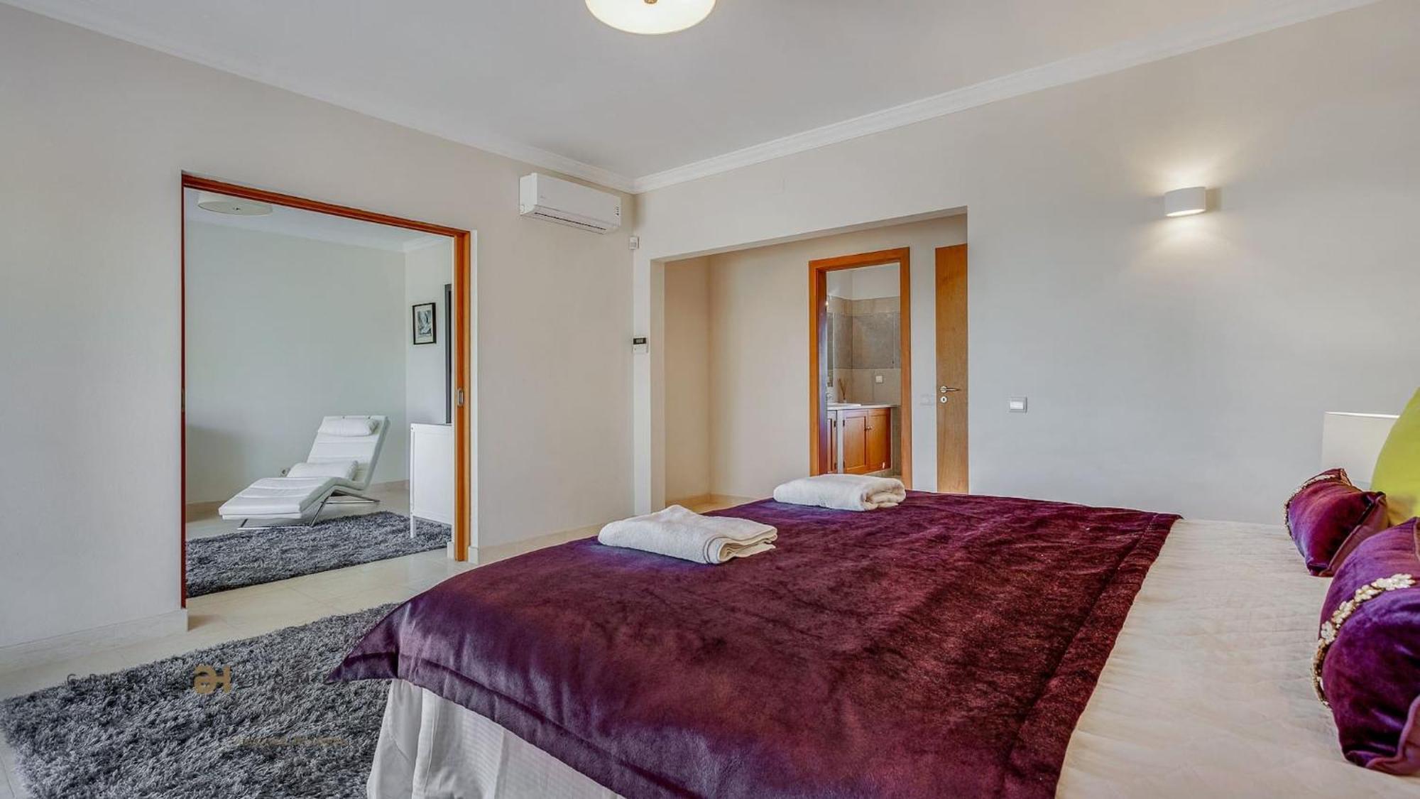 Luxuosa Moradia V5 Em Quarteira - Greice Homes Eksteriør bilde