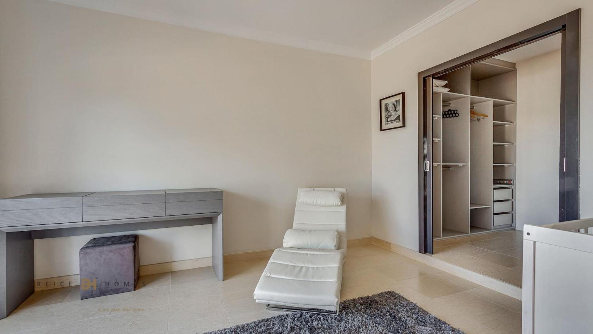 Luxuosa Moradia V5 Em Quarteira - Greice Homes Eksteriør bilde