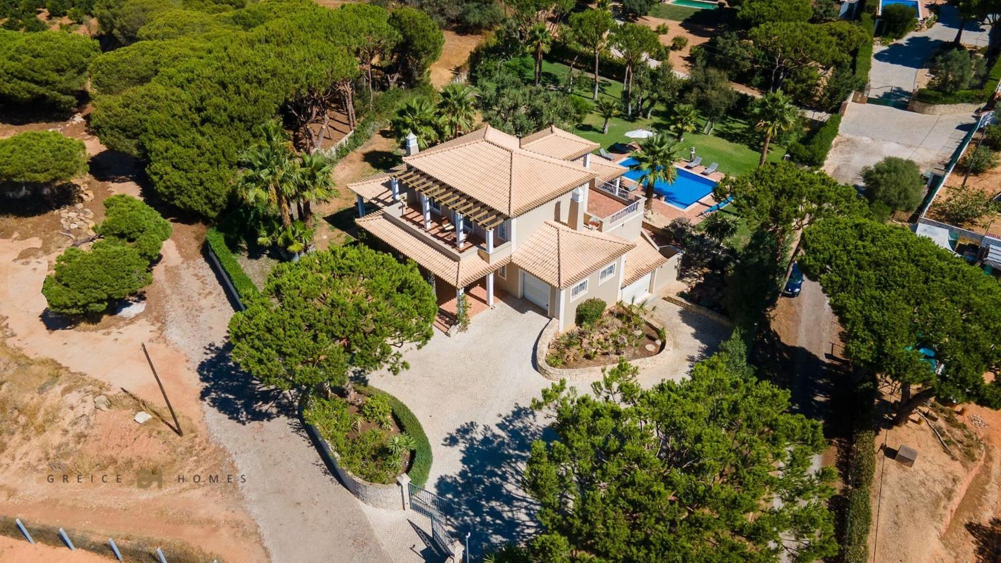 Luxuosa Moradia V5 Em Quarteira - Greice Homes Eksteriør bilde